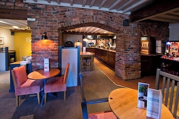 premier inn cambridge north girton