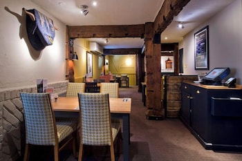 premier inn cambridge north girton