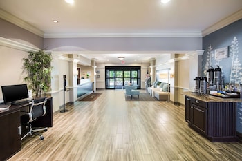 sleep inn and suites scranton dunmore