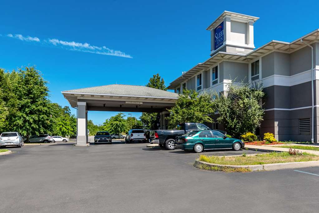 sleep inn and suites scranton dunmore