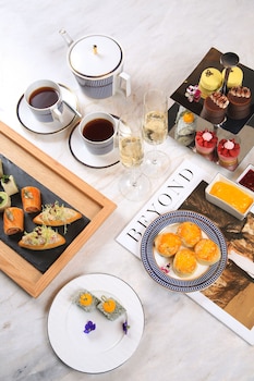 the st regis shanghai jingan