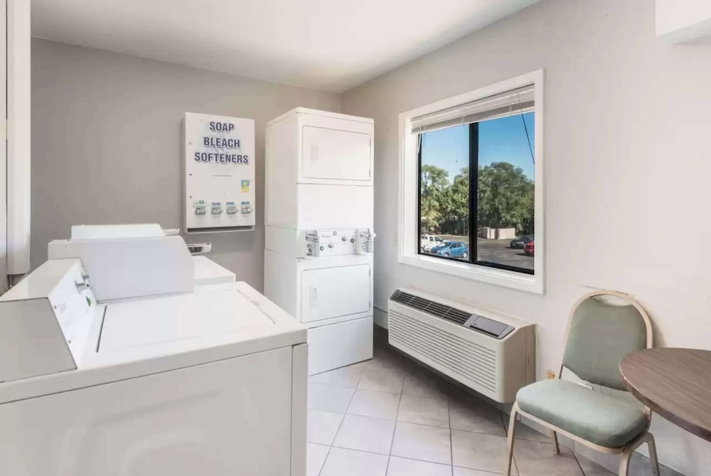 sonesta essential des moines