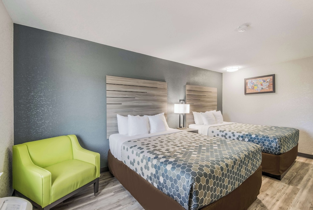 sonesta essential des moines