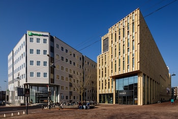 holiday inn express arnhem by ihg