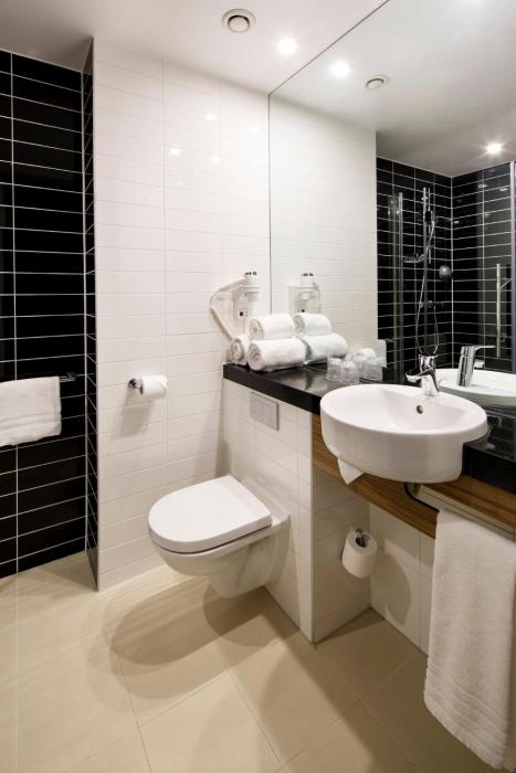 holiday inn express arnhem by ihg