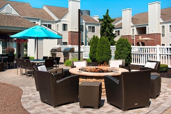 residence inn syracuse carrier circle