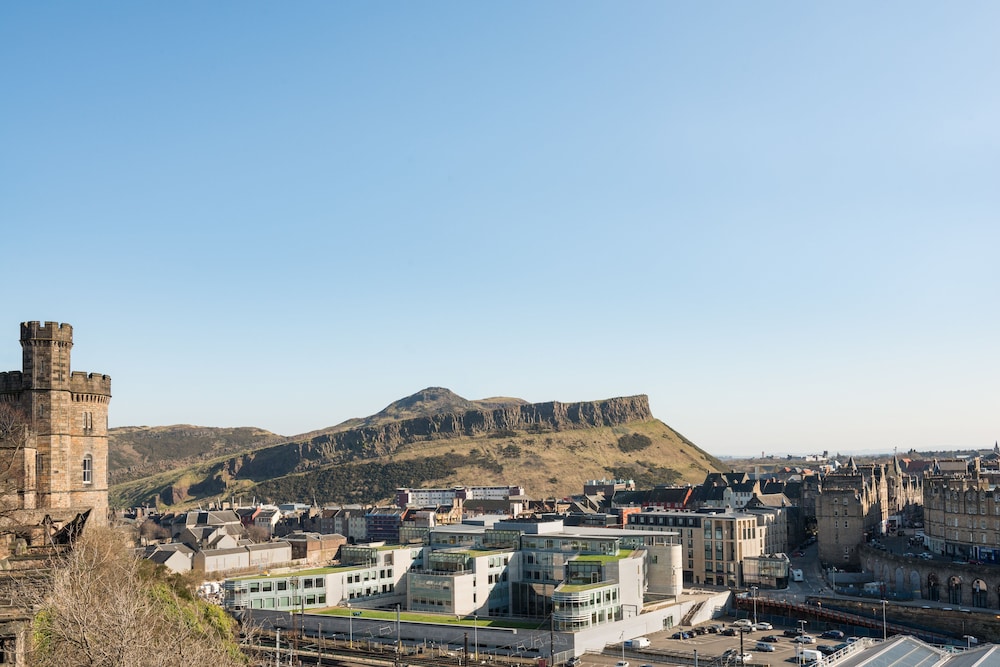 princes street suites