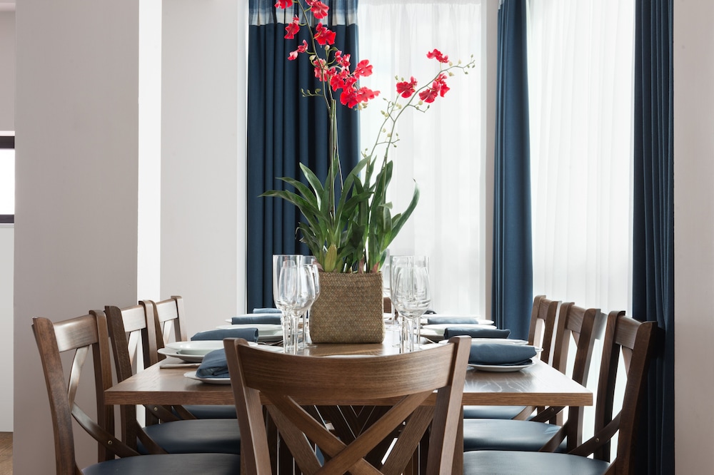 princes street suites