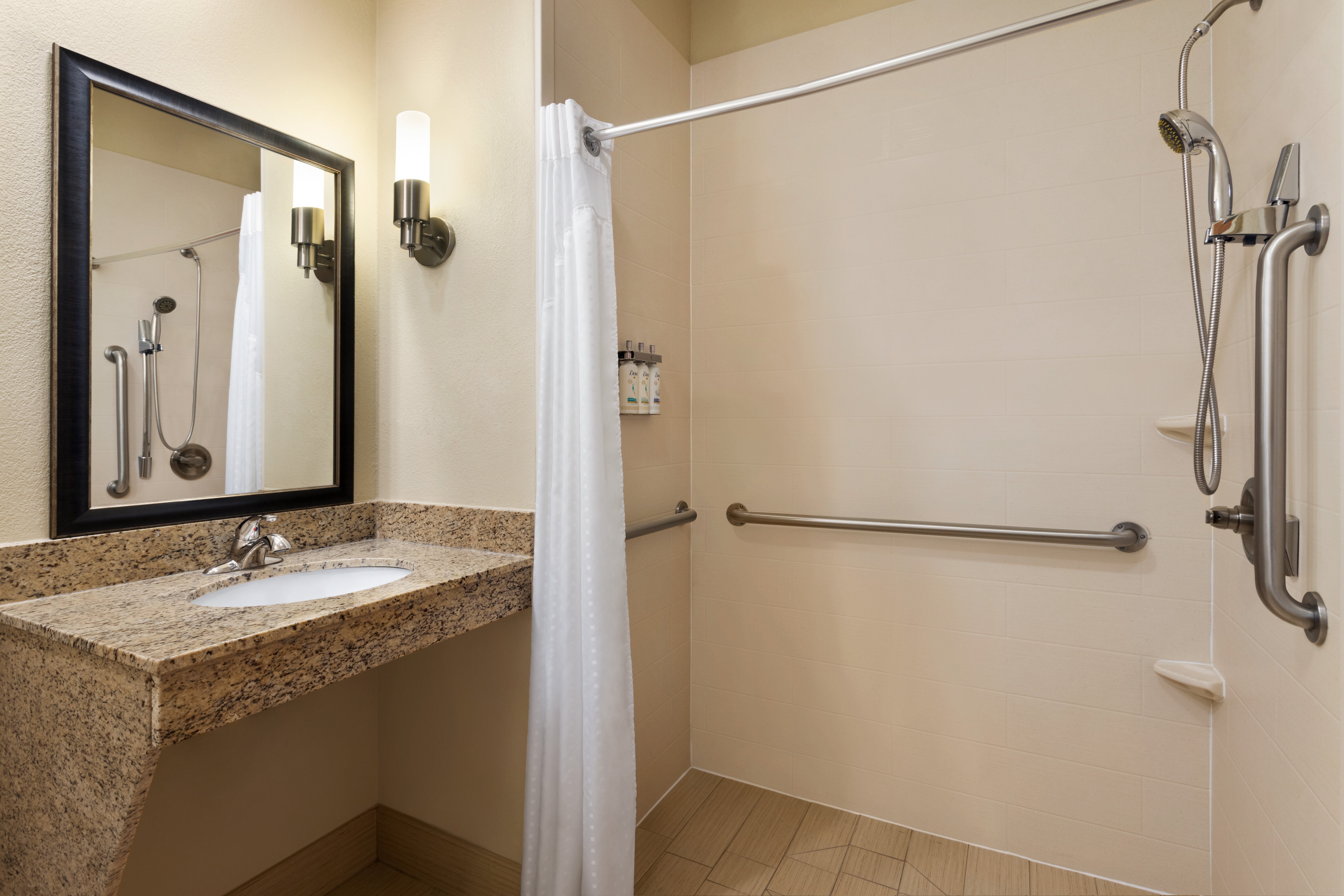 holiday inn express hotel and suites edmond by ihg