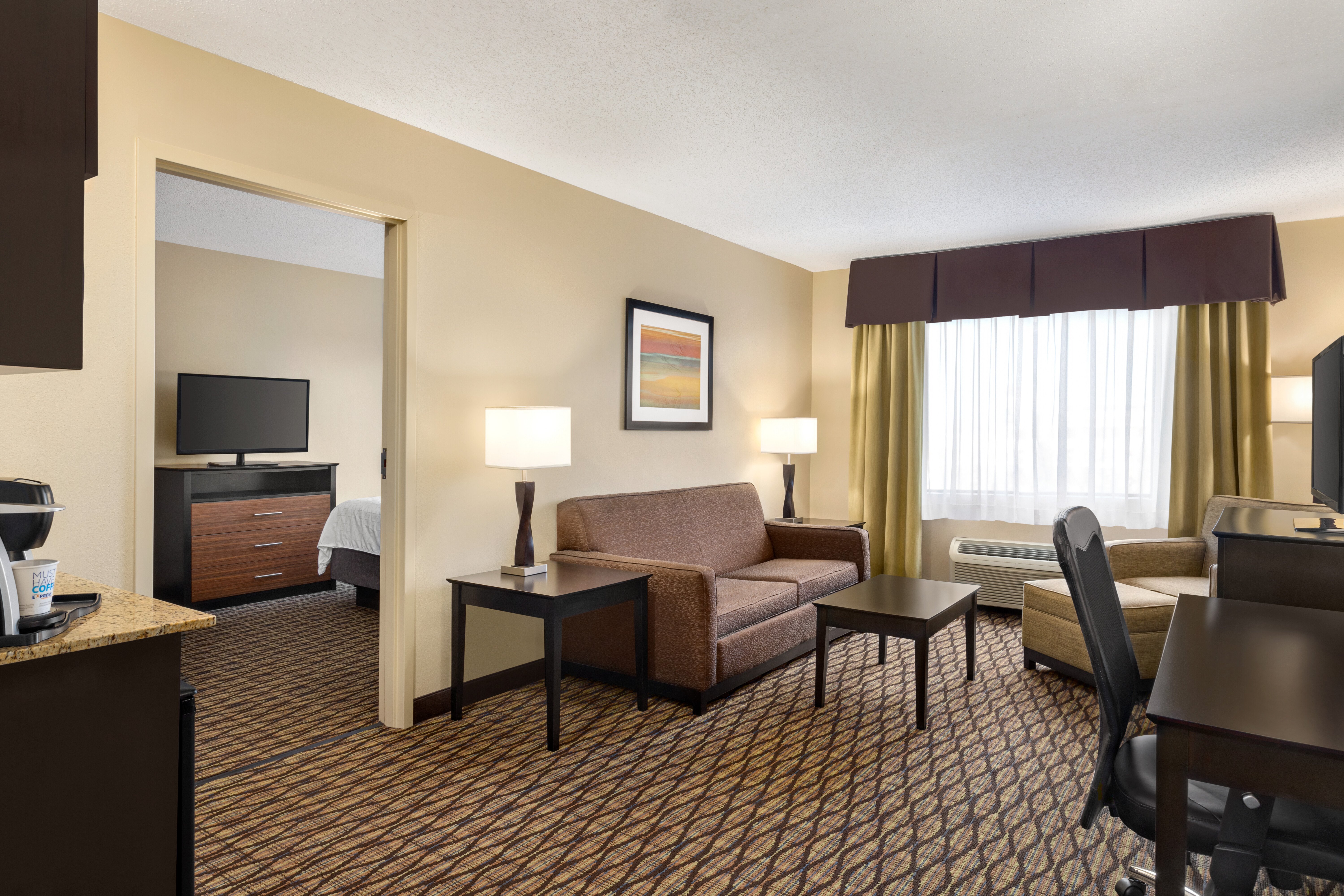 holiday inn express hotel and suites edmond by ihg