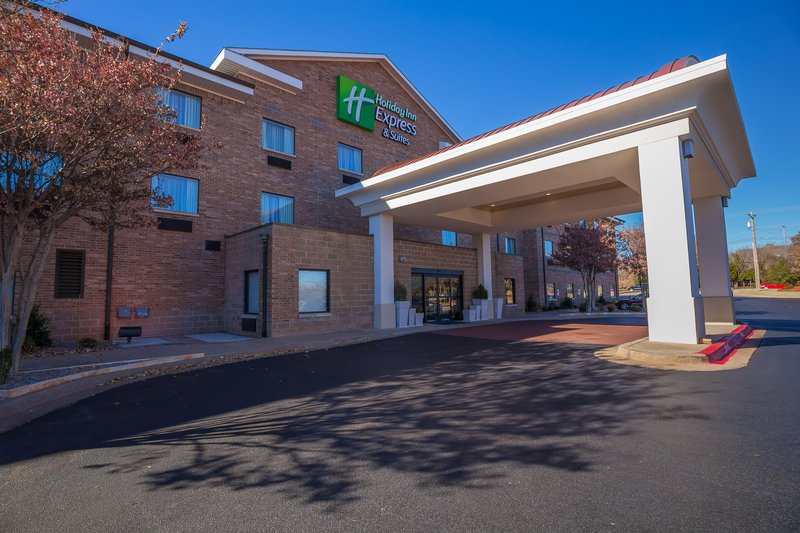 holiday inn express hotel and suites edmond by ihg