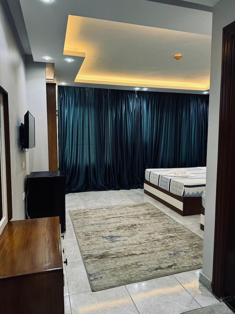 elshams hotel