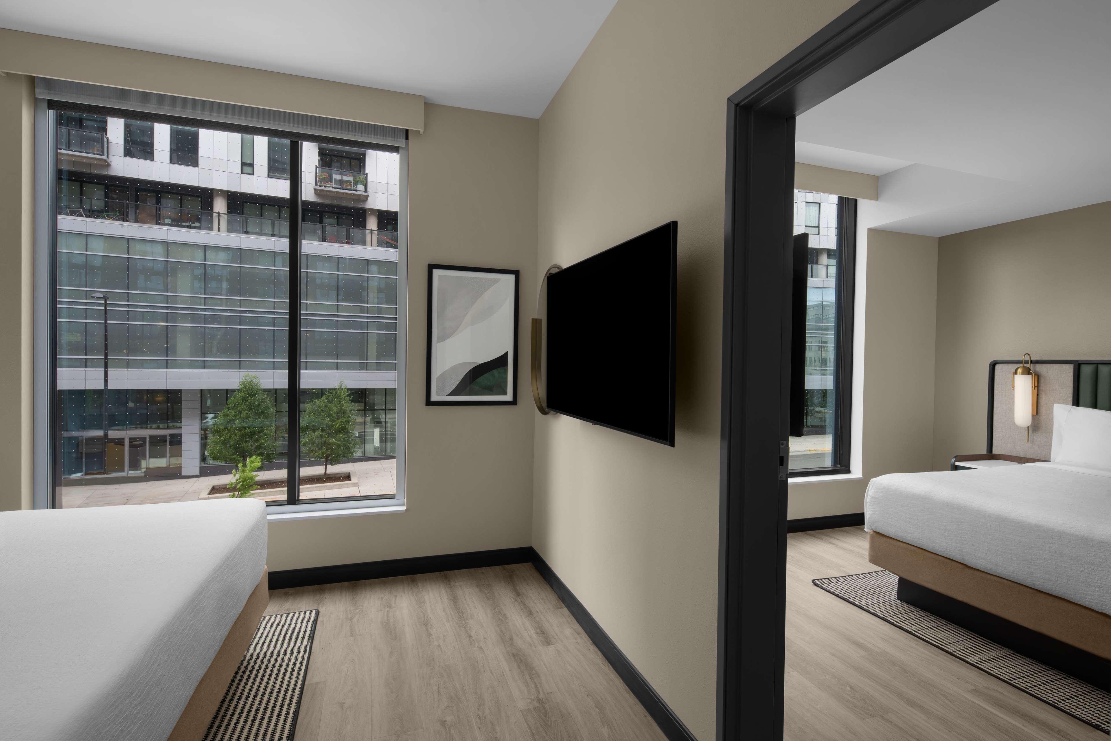 embassy suites by hilton madison downtown