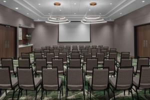 embassy suites by hilton madison downtown