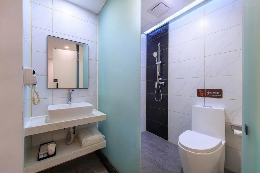 7 days premiumbeijing shangdi sport university qinghecheng metro station