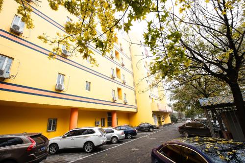 7 days inn beijing shangdi qinghe metro station