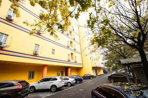 7 days inn beijing shangdi qinghe metro station