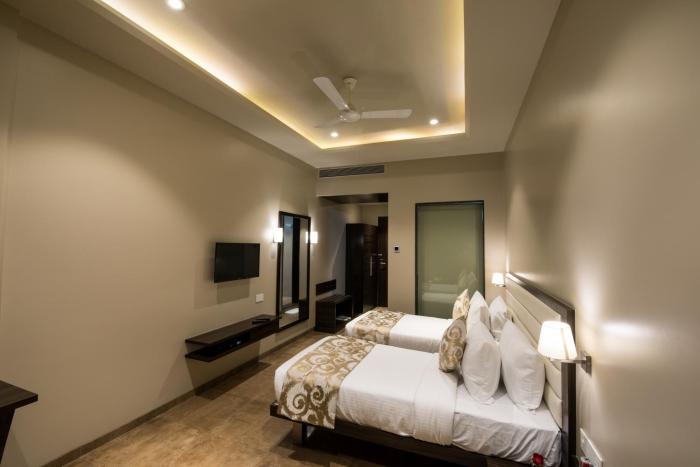enrise by sayaji ahmednagar