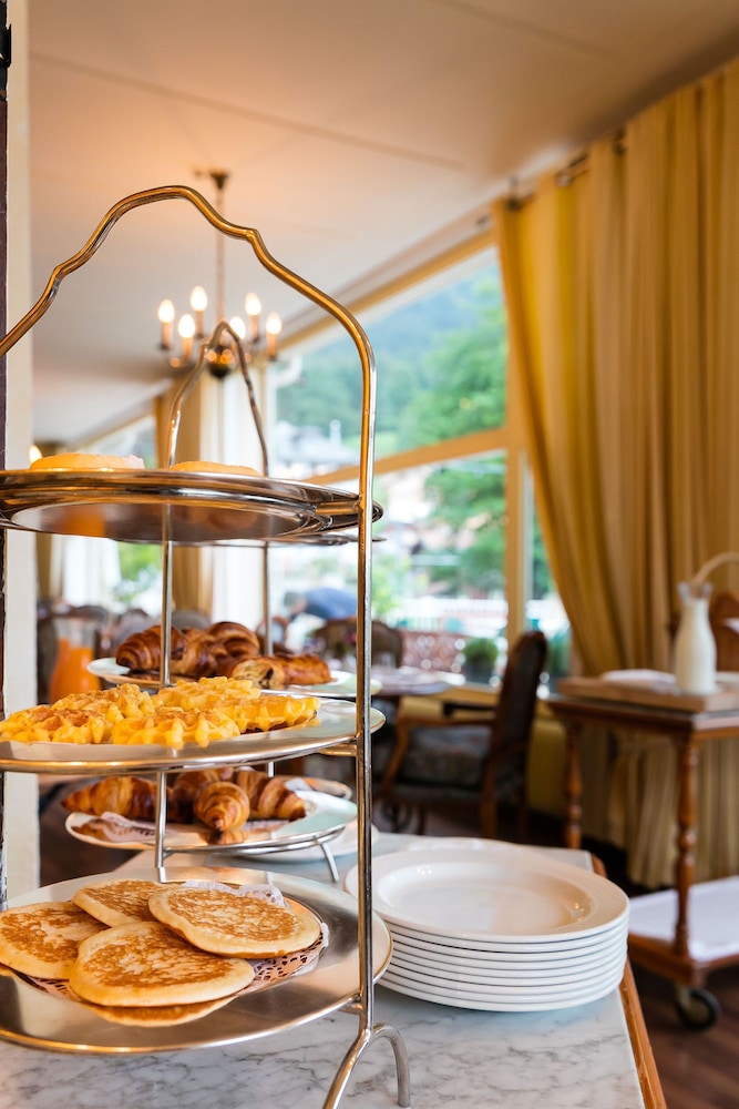 hotel regina wengen