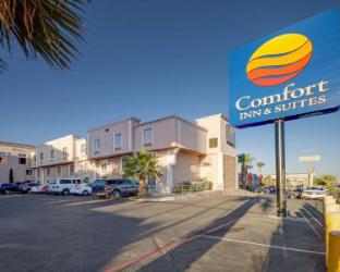 comfort inn and suites i 10 airport