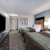 comfort inn and suites i 10 airport