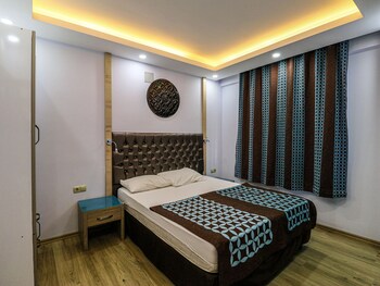 esma apart hotel