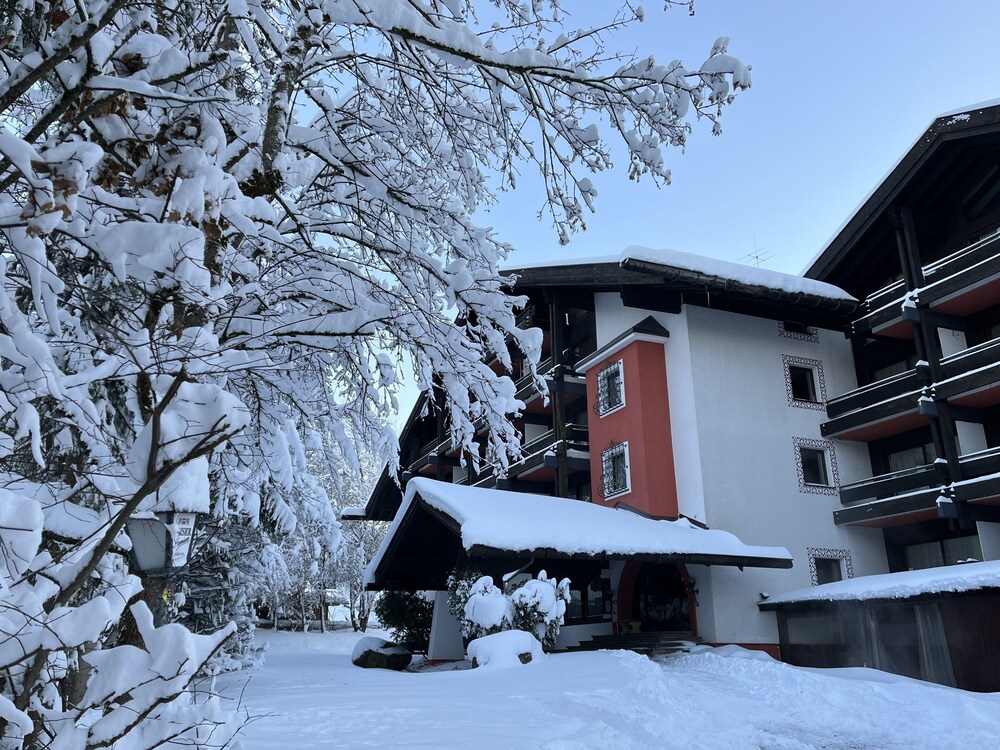 das kronenhotel