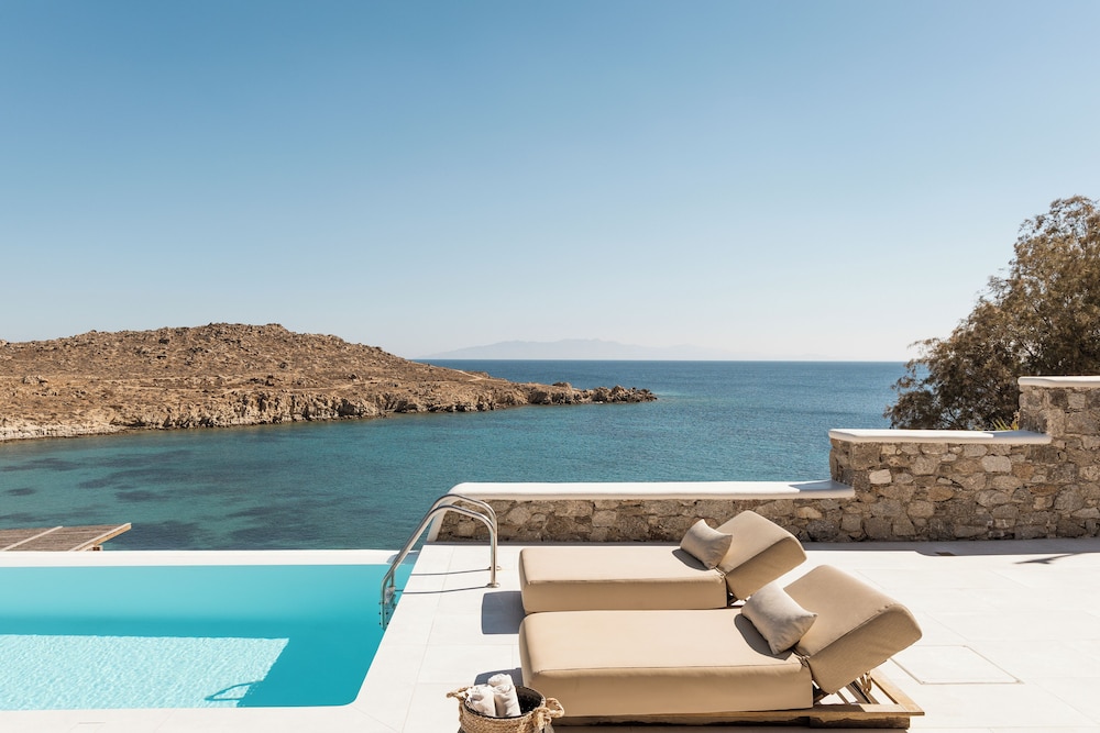 casa del mar mykonos seaside resort