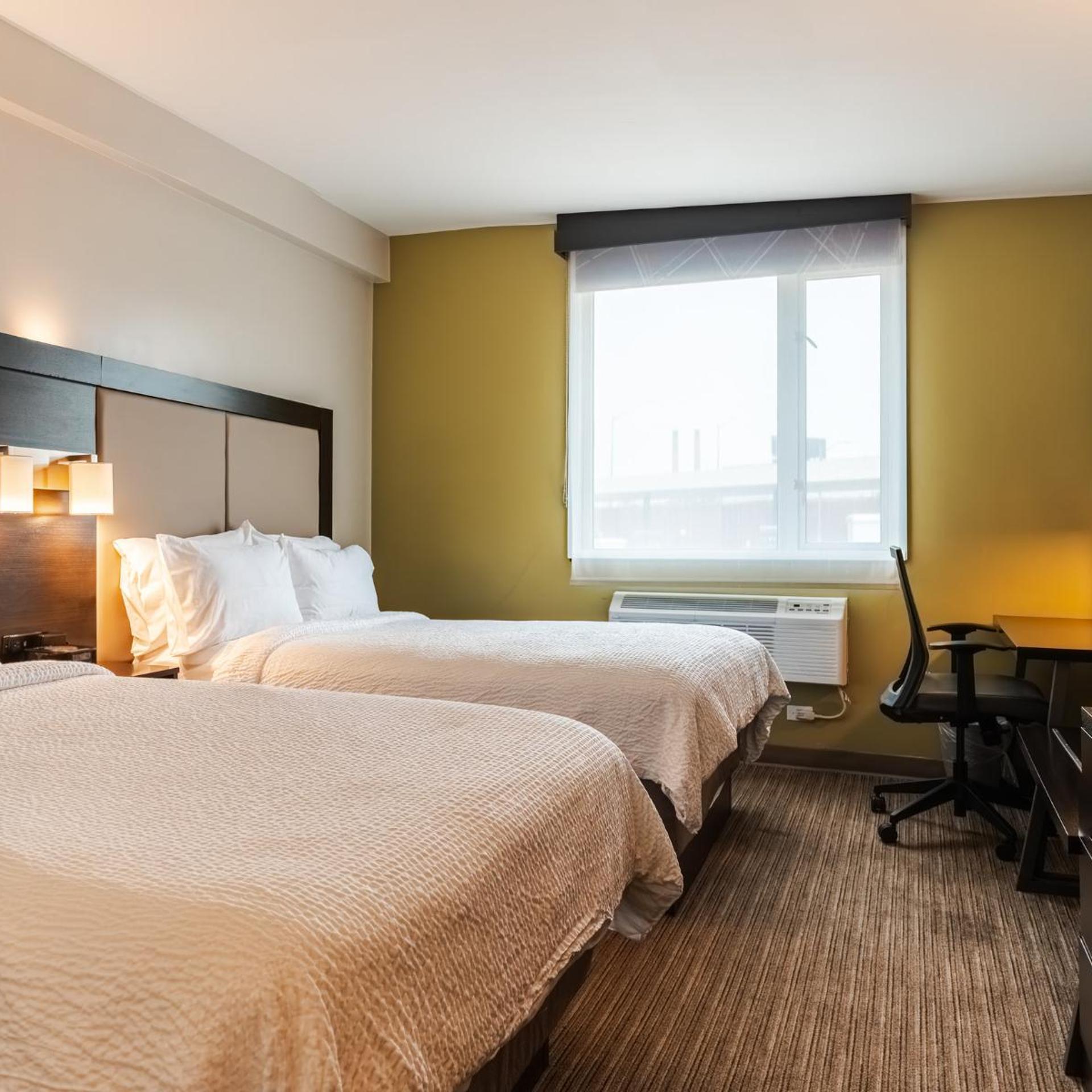 holiday inn express maspeth by ihg