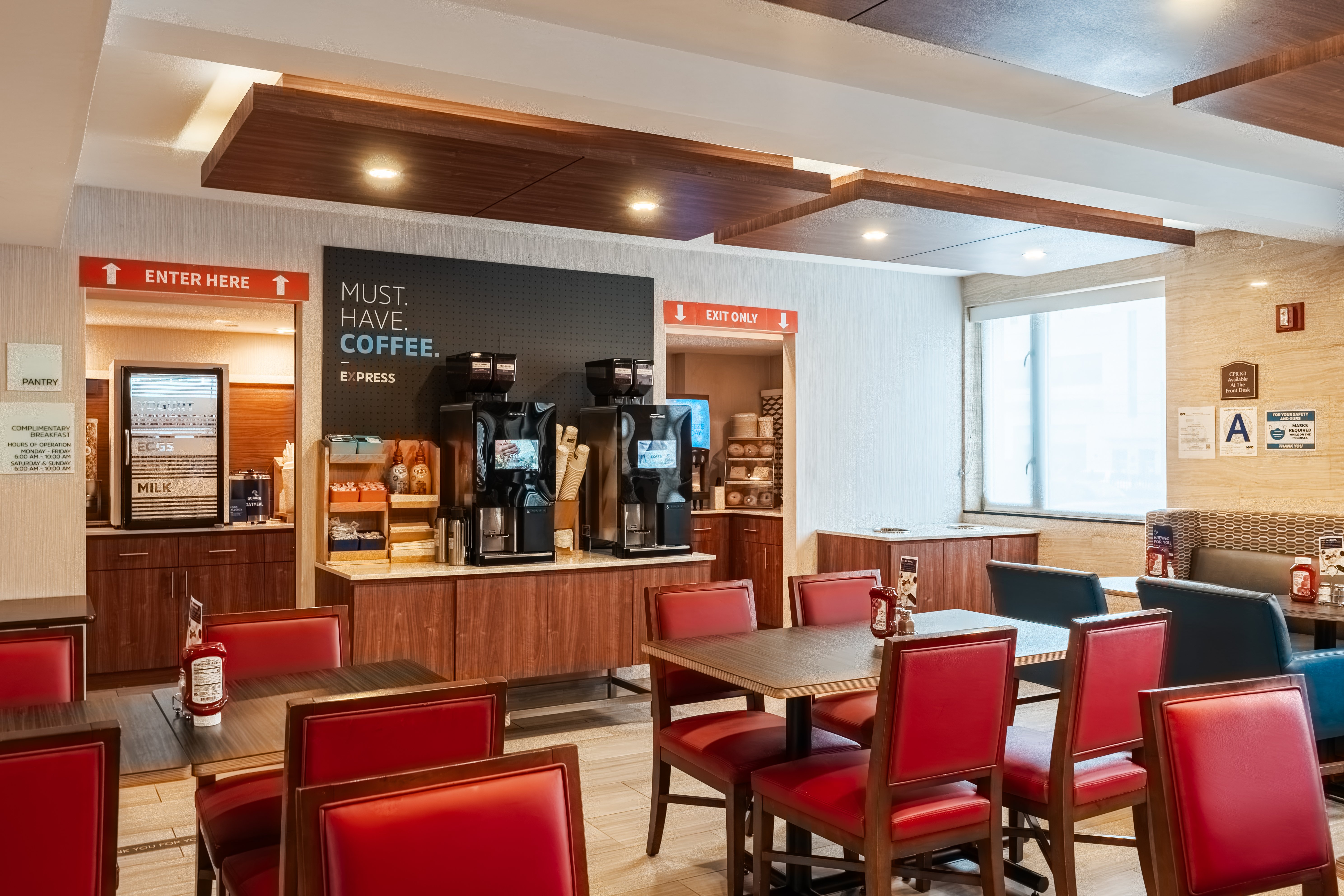 holiday inn express maspeth by ihg