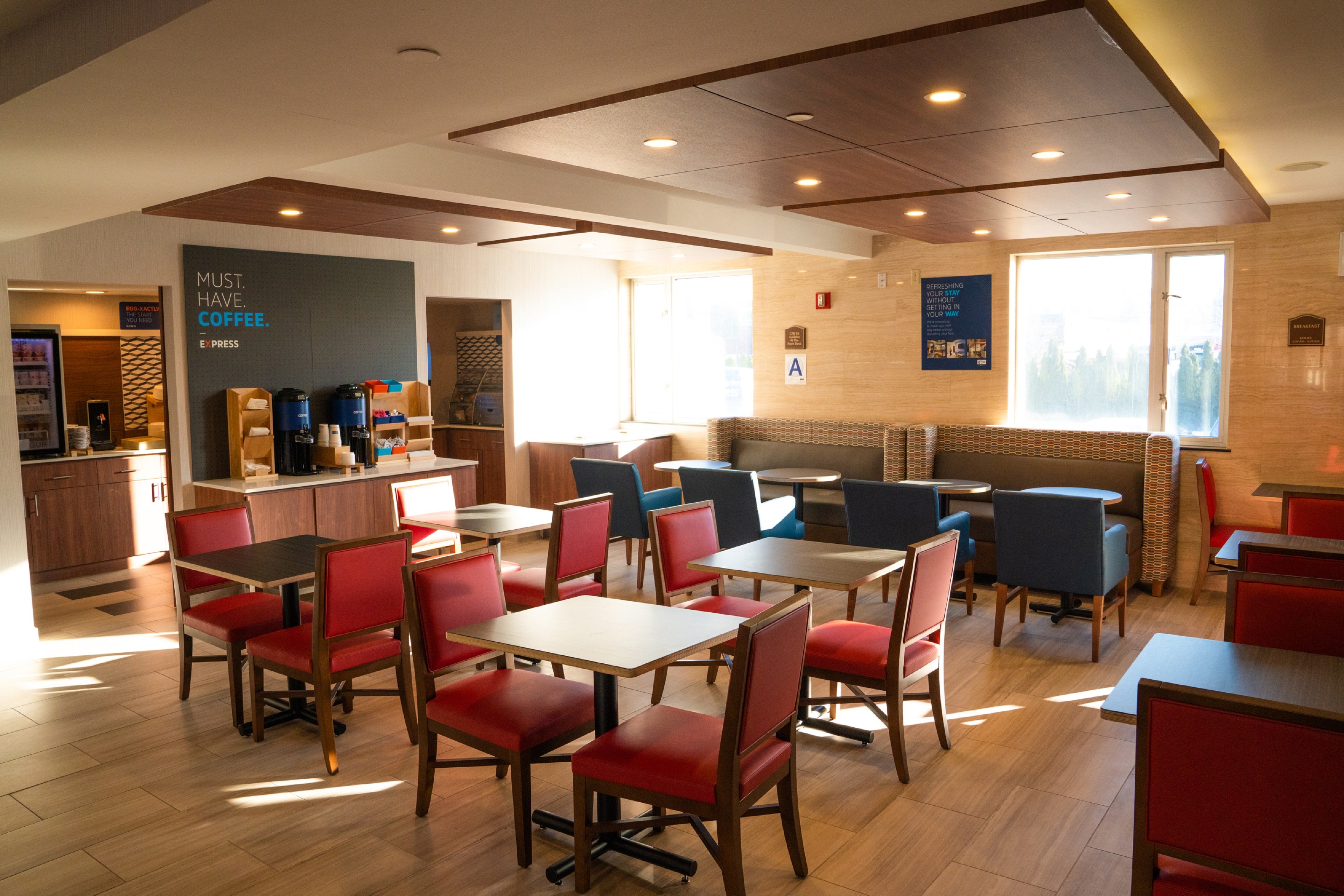 holiday inn express maspeth by ihg