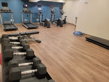 Holiday Inn Express Maspeth By Ihg,Long Island City>>Brooklyn,3 star
