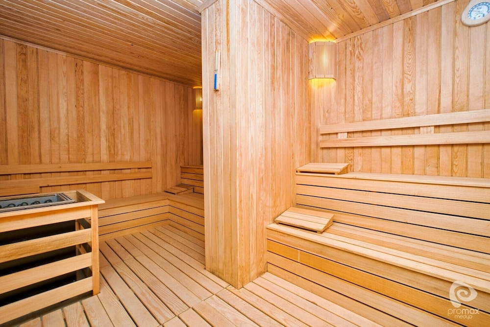 evin park suit and spa
