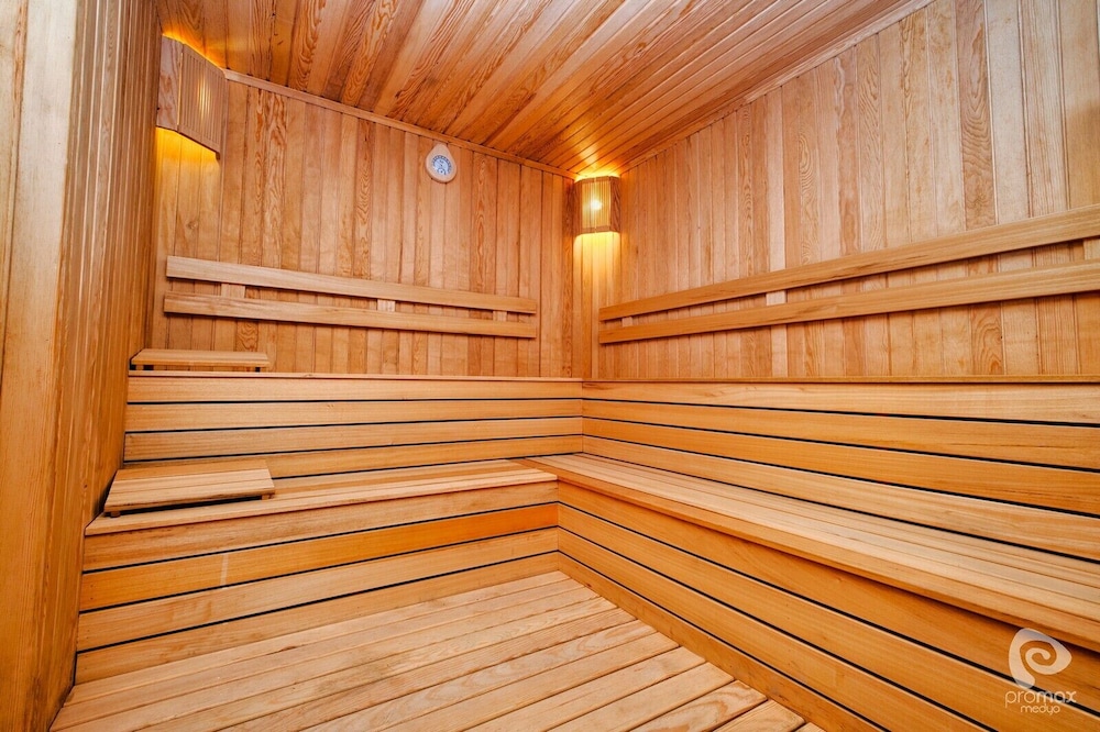 evin park suit and spa