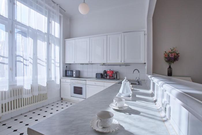 charles bridge premium apartments