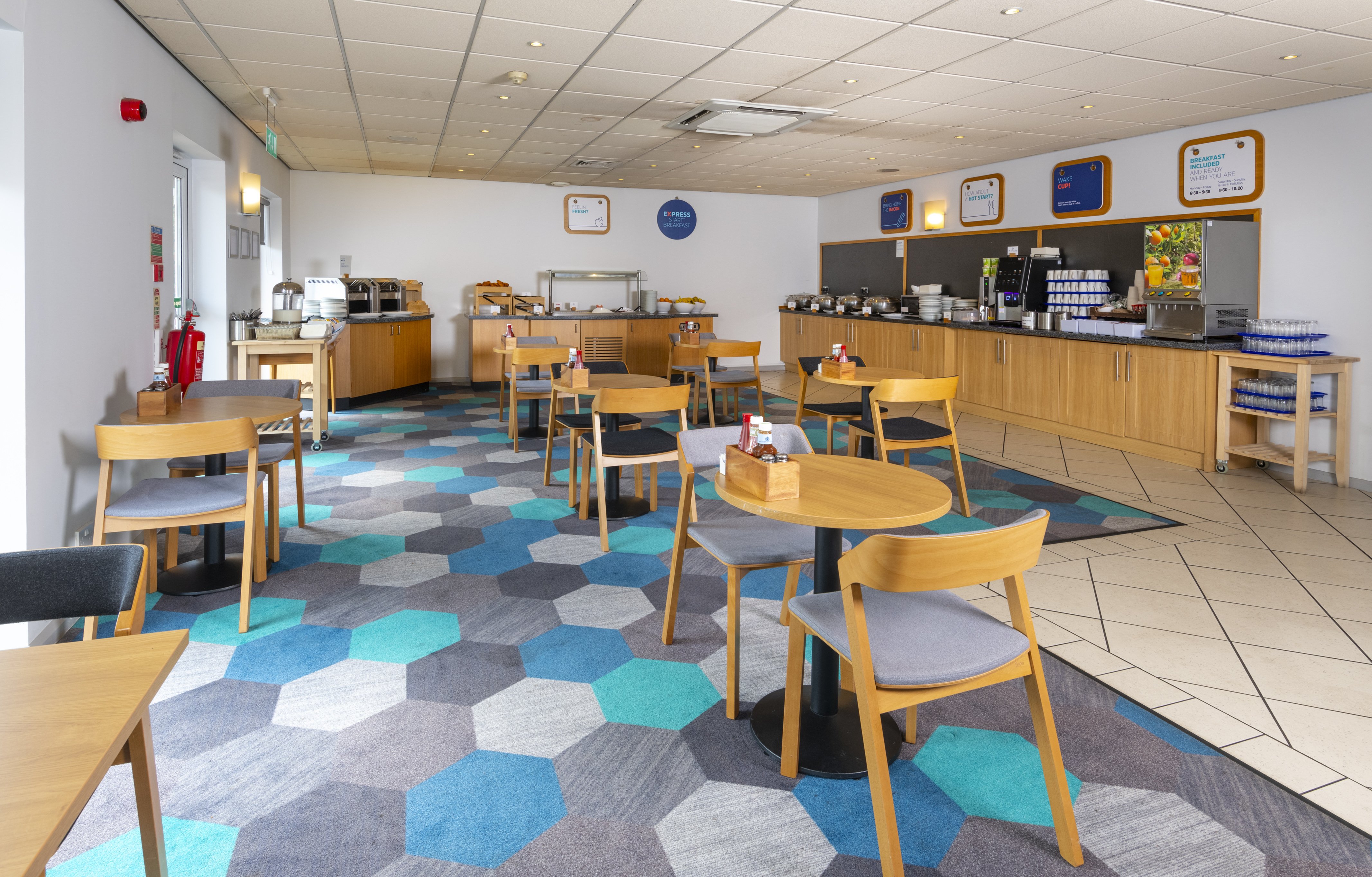 holiday inn express gloucester south by ihg
