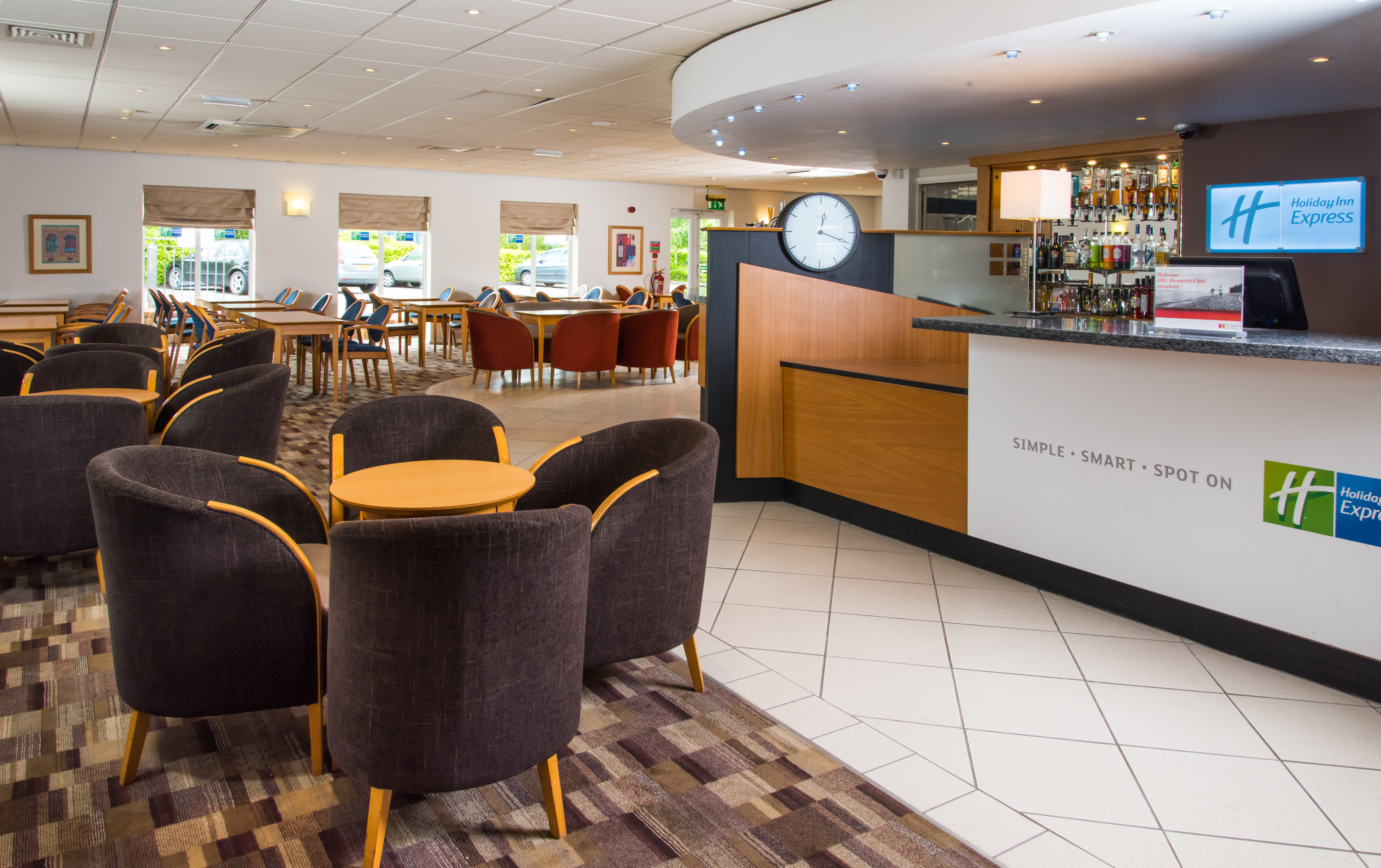 holiday inn express gloucester south by ihg