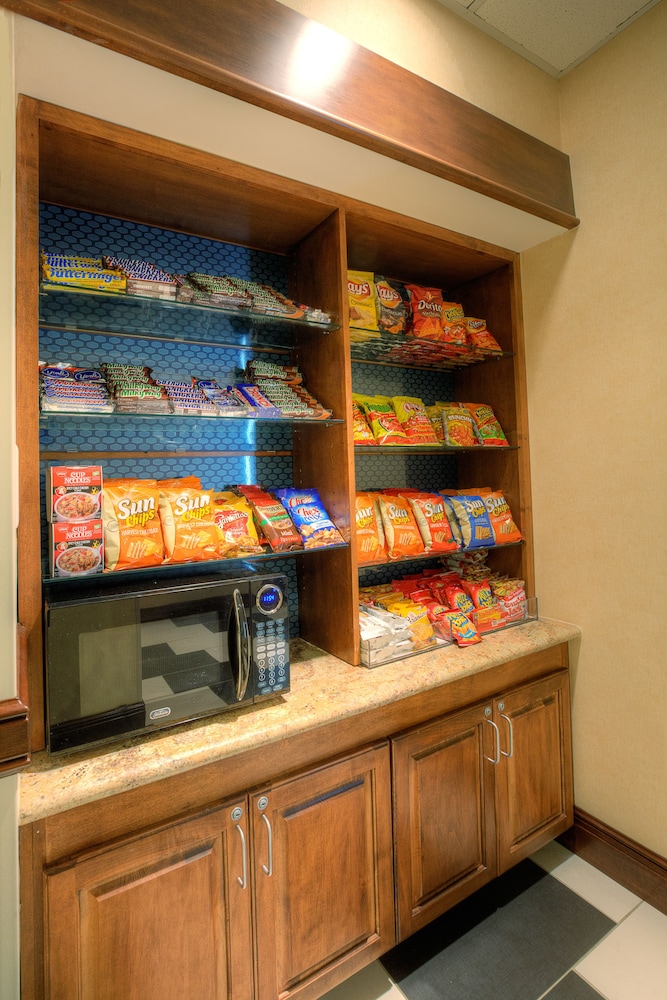 hampton inn and suites mcallen