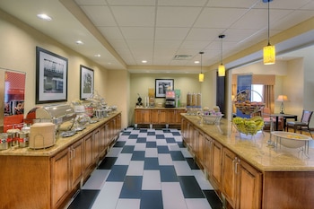 hampton inn and suites mcallen