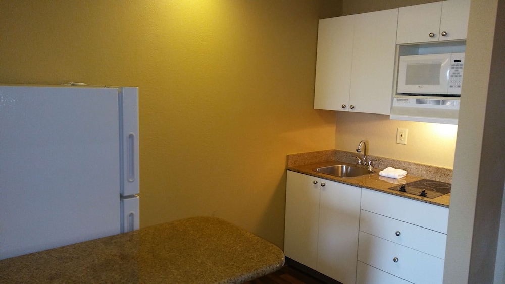 extended stay america suites denver aurora north