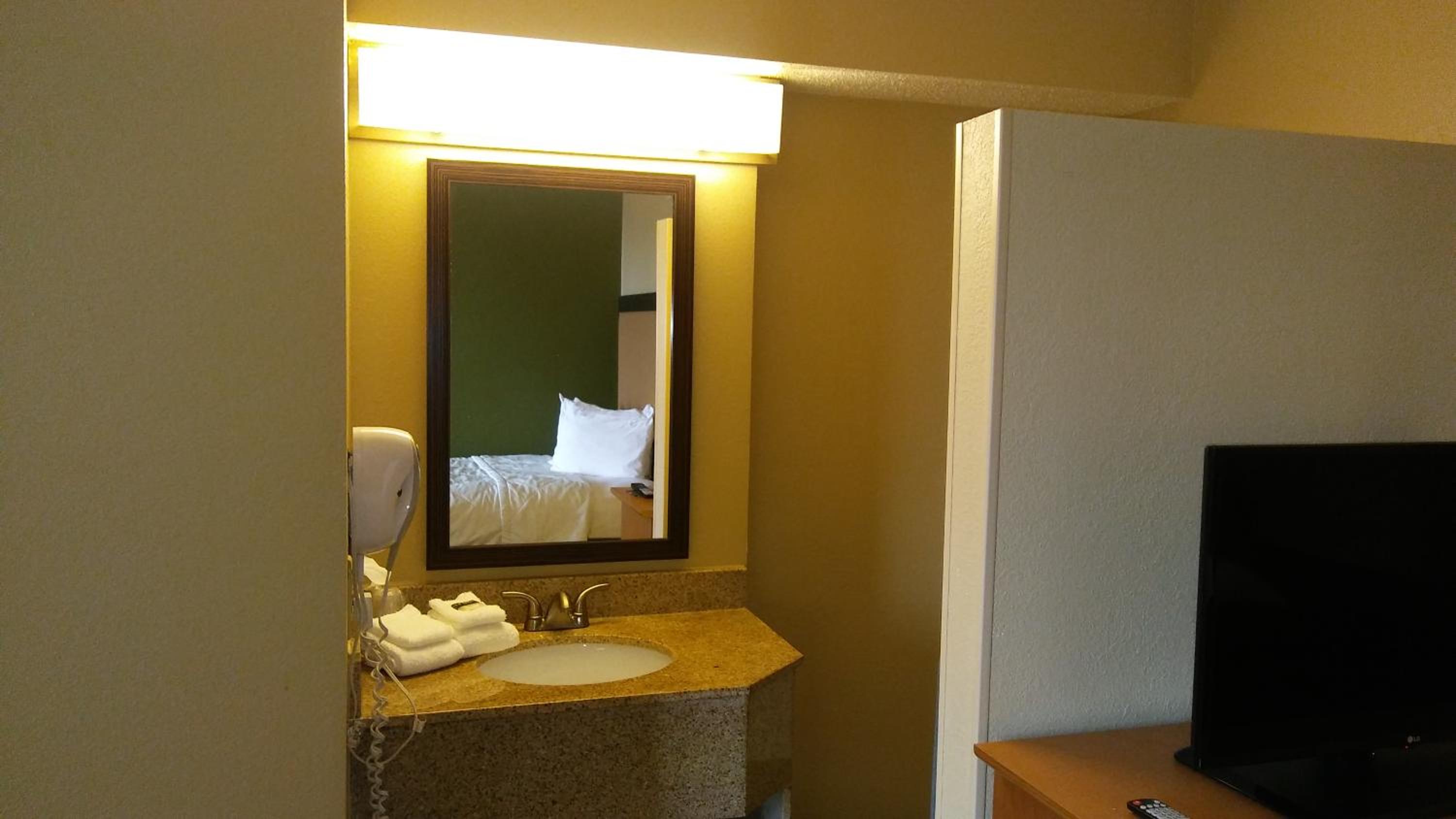 extended stay america suites denver aurora north