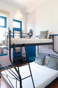 dioskouros hostel