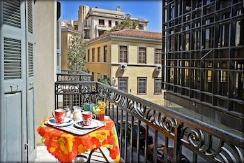 dioskouros hostel