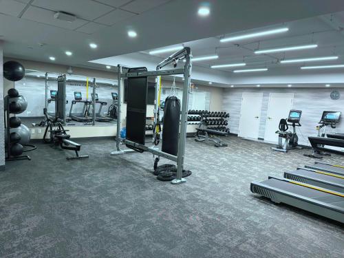 newmarket hotel and suites