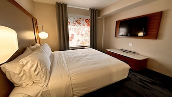 newmarket hotel and suites