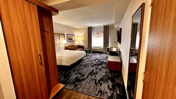 newmarket hotel and suites