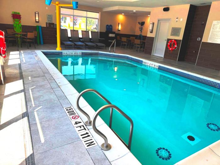 newmarket hotel and suites