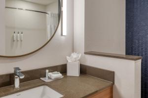 fairfield inn and suites by marriott shelbyville