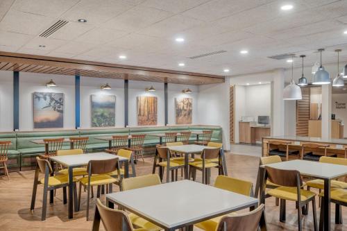 fairfield inn and suites by marriott shelbyville