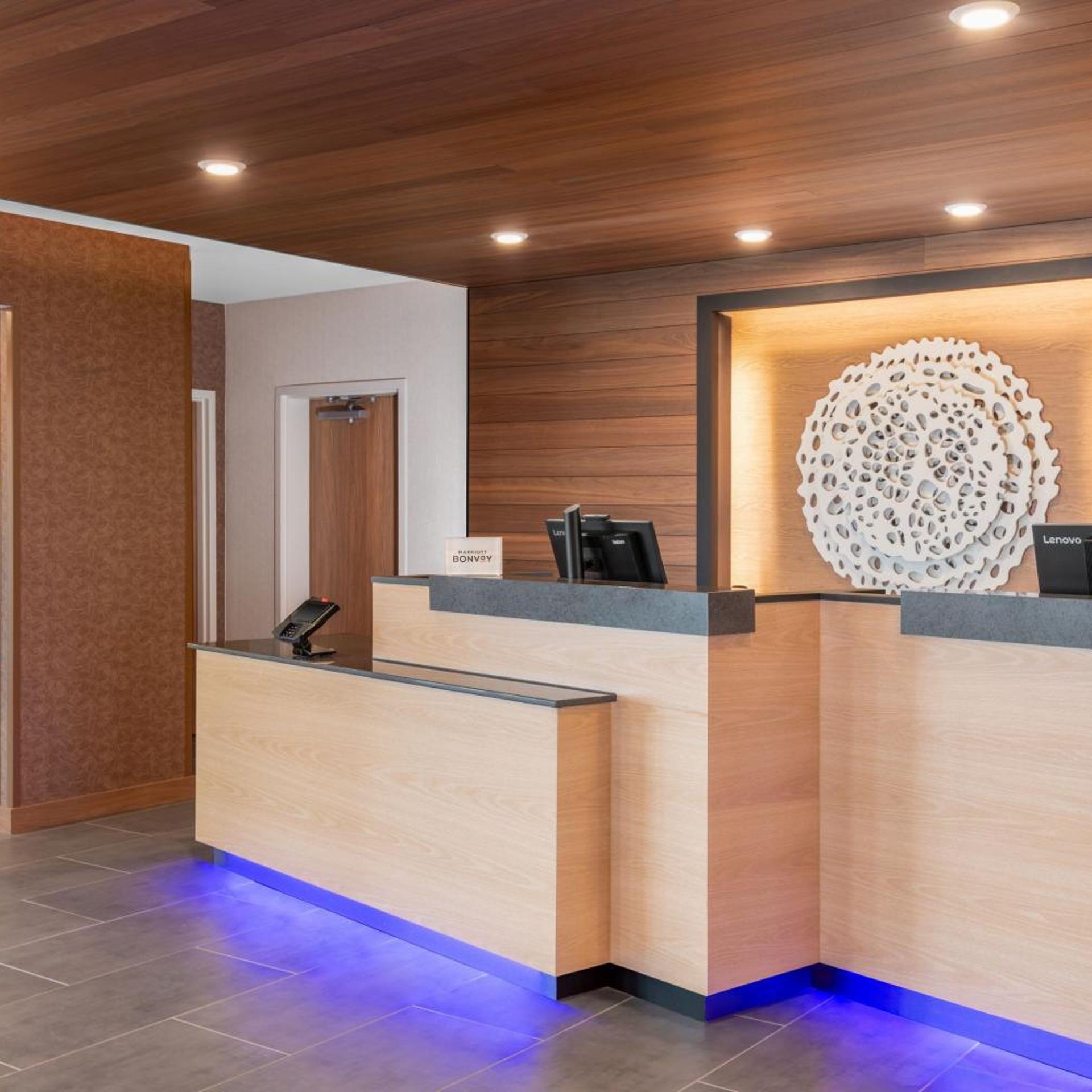 fairfield inn and suites by marriott sioux center